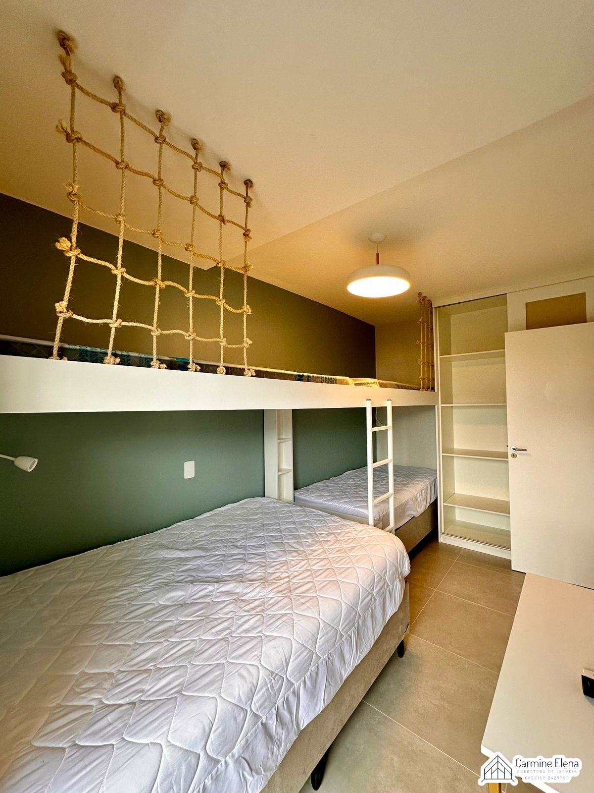 Apartamento à venda com 3 quartos, 113m² - Foto 3