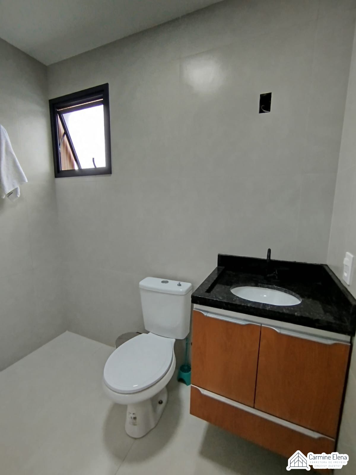 Apartamento à venda com 2 quartos, 65m² - Foto 2