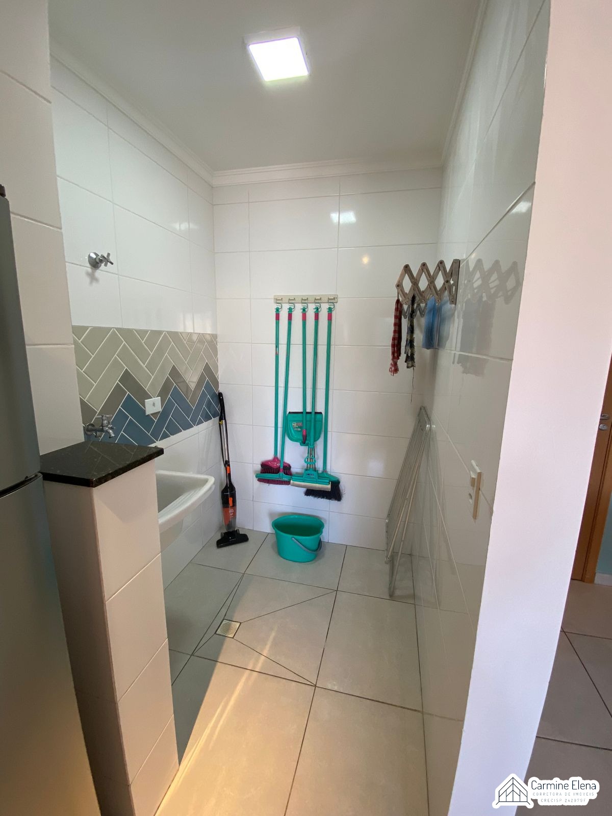 Apartamento à venda com 2 quartos, 15m² - Foto 5