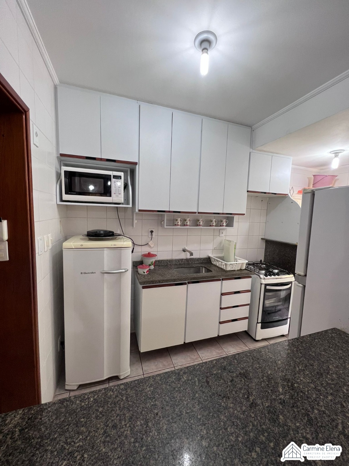 Cobertura à venda com 3 quartos, 140m² - Foto 3