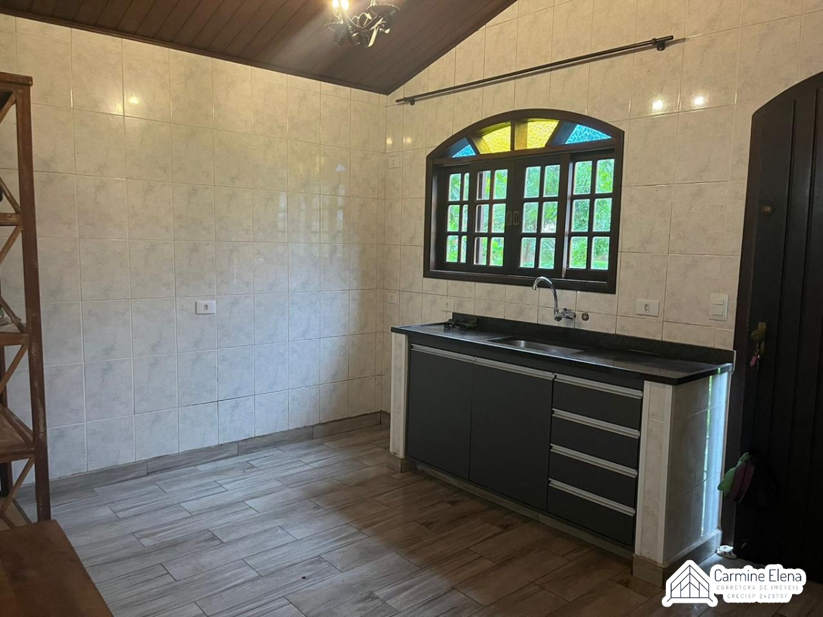 Casa para alugar com 3 quartos, 15m² - Foto 7