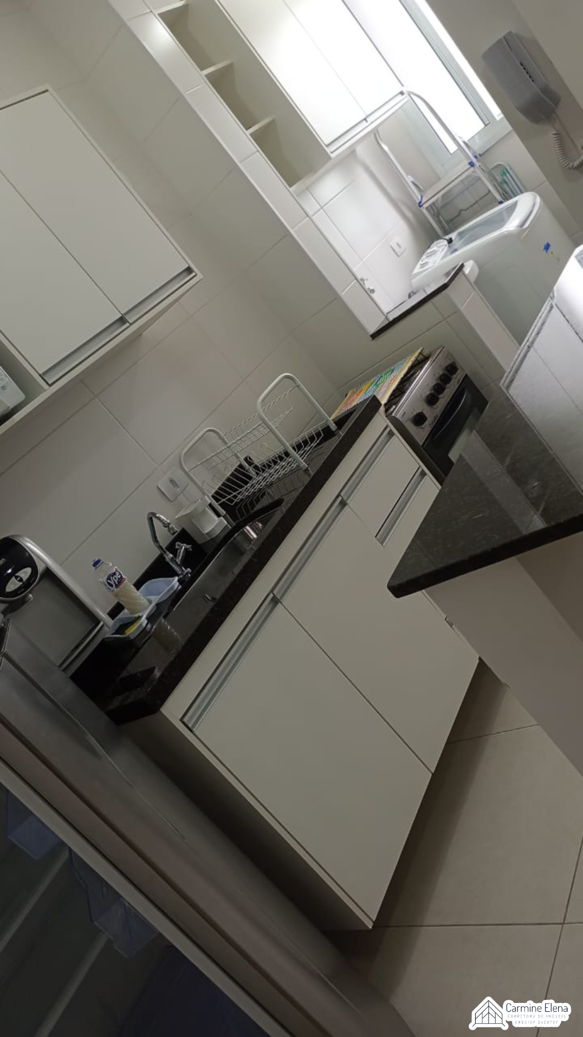 Apartamento à venda com 2 quartos, 69m² - Foto 3