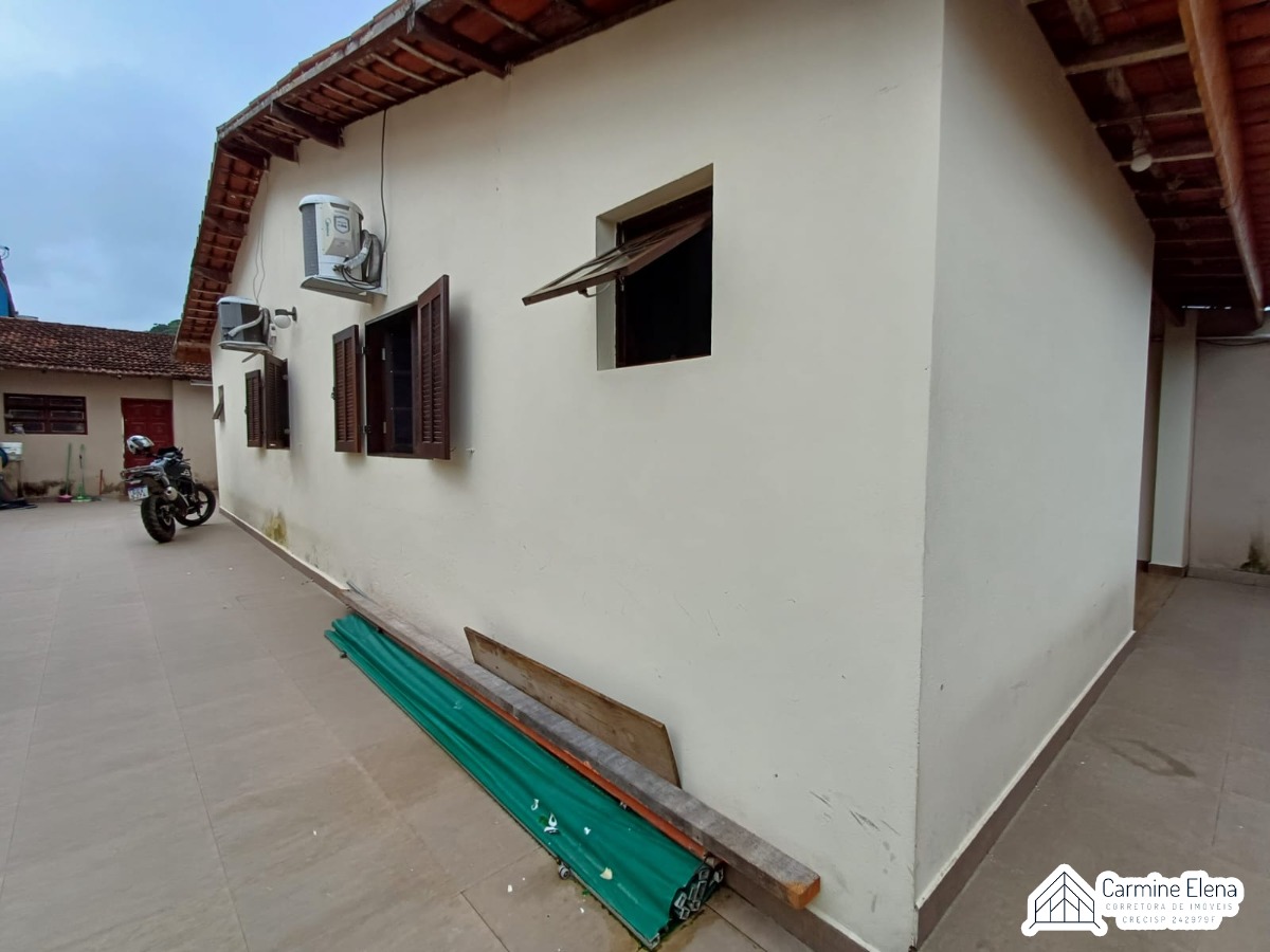 Casa à venda com 2 quartos, 250m² - Foto 17