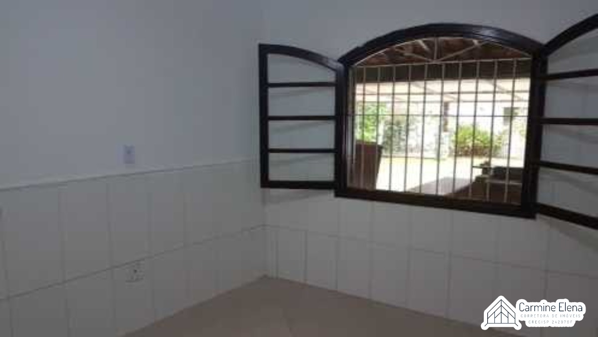 Casa à venda com 1 quarto, 250m² - Foto 18